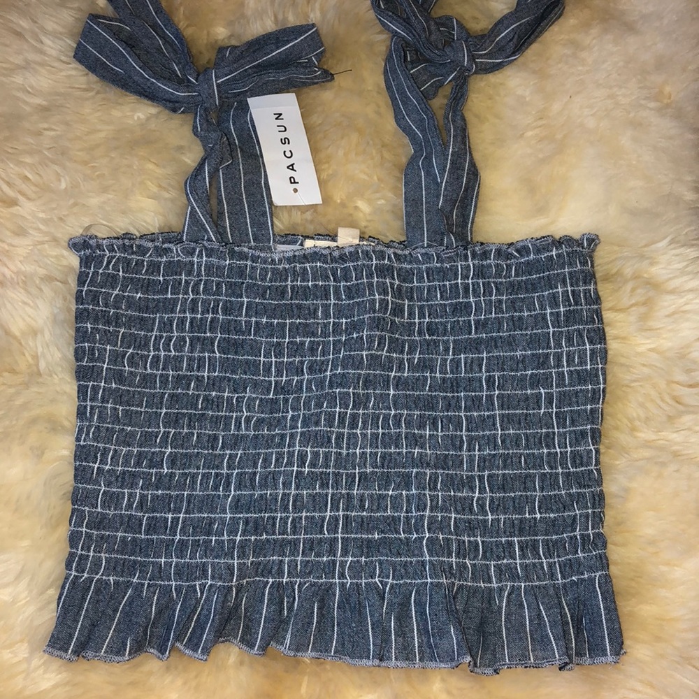 Nwt la hearts pac sun top size medium